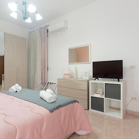 Nina Home - Selfcheck-In Canicattini Bagni Kültér fotó