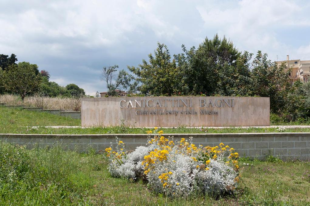 Nina Home - Selfcheck-In Canicattini Bagni Kültér fotó
