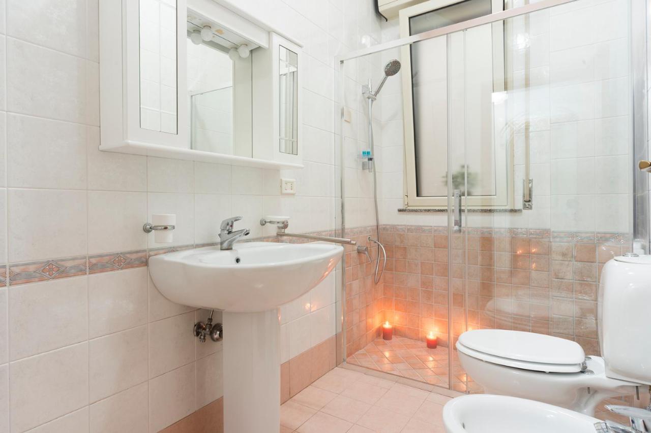 Nina Home - Selfcheck-In Canicattini Bagni Kültér fotó