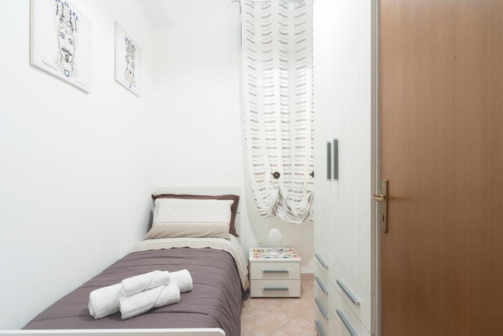 Nina Home - Selfcheck-In Canicattini Bagni Kültér fotó